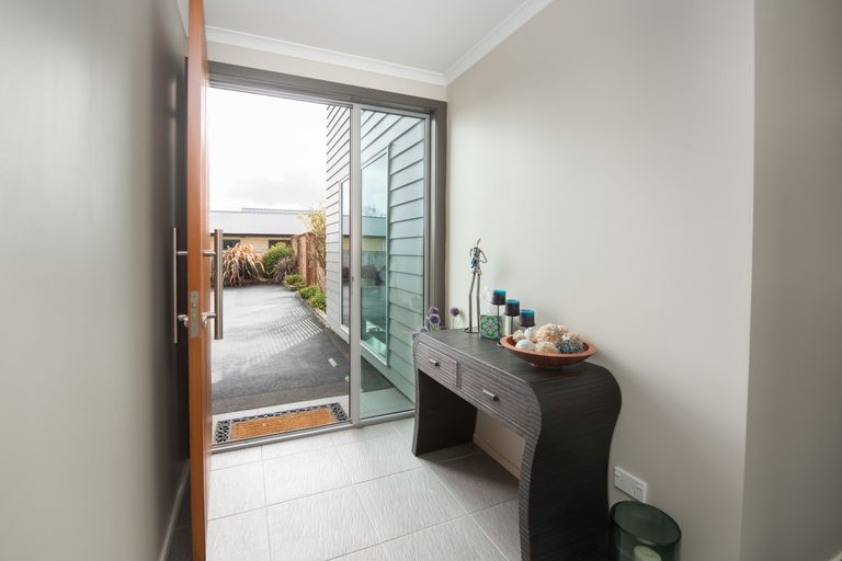 Photo of property in 16 Irwin Logan Drive, Mosgiel, 9024