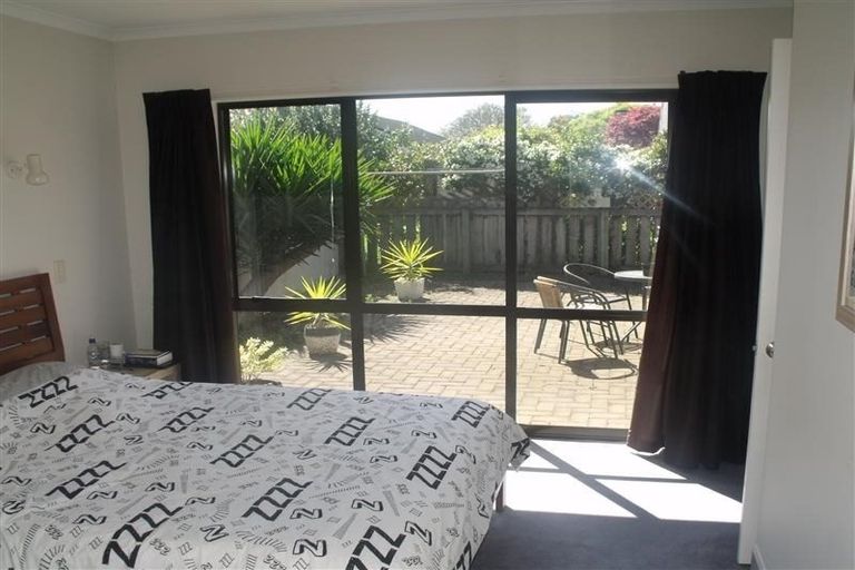 Photo of property in 3/28 Te Aute Road, Havelock North, 4130