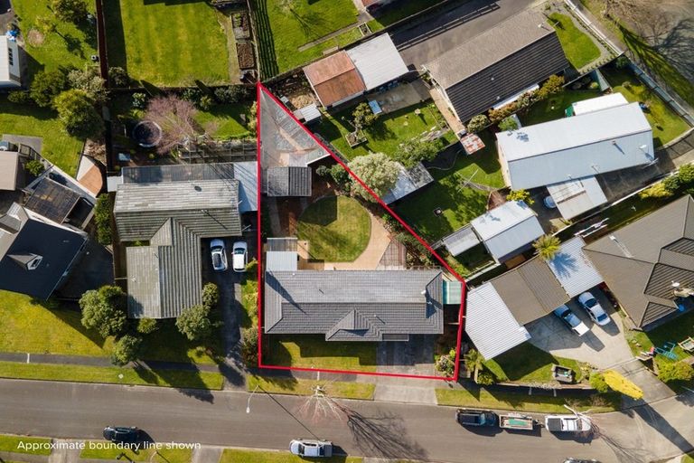 Photo of property in 6 Humphries Place, Awapuni, Palmerston North, 4412