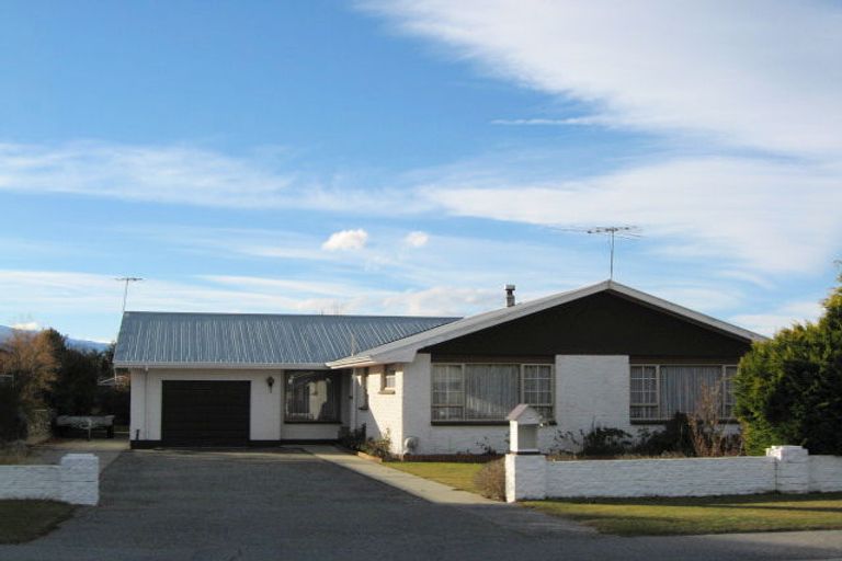 Photo of property in 81 Inniscort Street, Cromwell, 9310