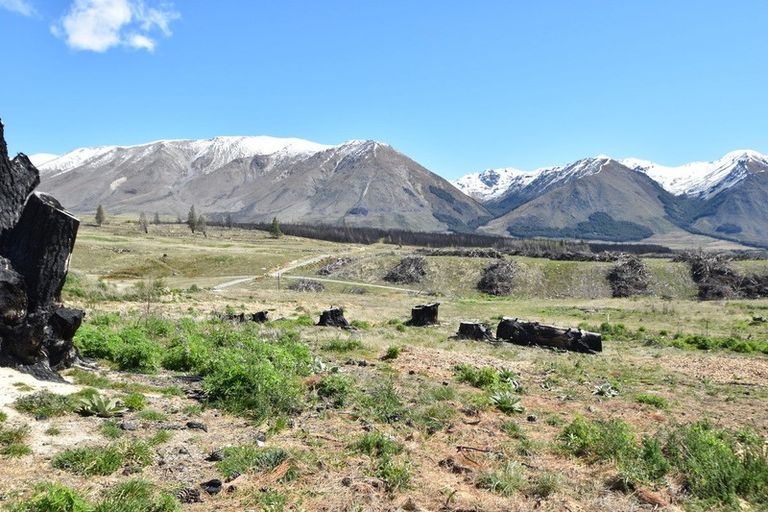 Photo of property in 56 Ohau Drive, Lake Ohau, Twizel, 9412