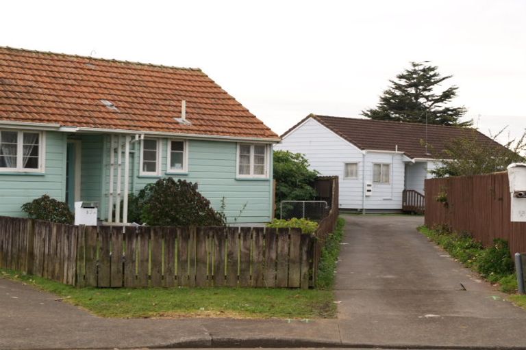 Photo of property in 15 Ewart Road, Mangere East, Auckland, 2024