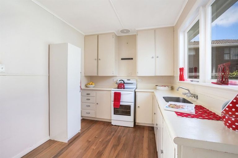 Photo of property in 8 Fincham Road, Raumati Beach, Paraparaumu, 5032