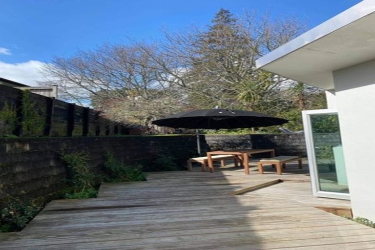 Photo of property in 3a Lake Domain Drive, Frankton, Hamilton, 3204