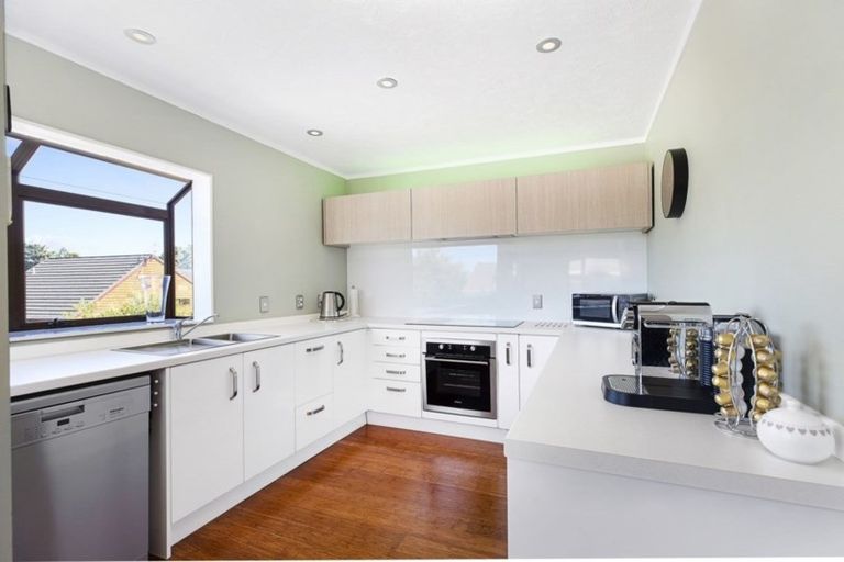 Photo of property in 34 Wye Street, Island Bay, Wellington, 6023