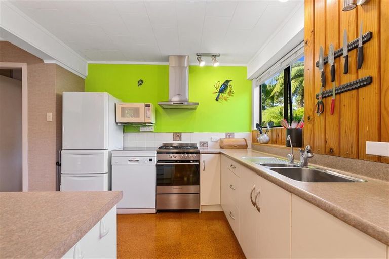 Photo of property in 7 Summit Road, Lake Okareka, Rotorua, 3076