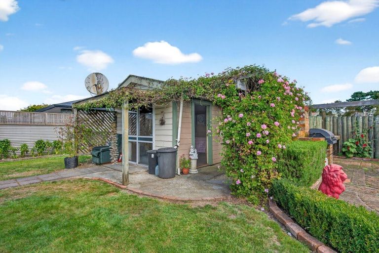 Photo of property in 24 South Belt, Solway, Masterton, 5810