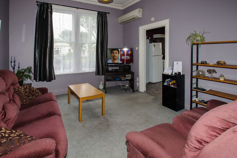 Photo of property in 288 Oxford Street, South Dunedin, Dunedin, 9012