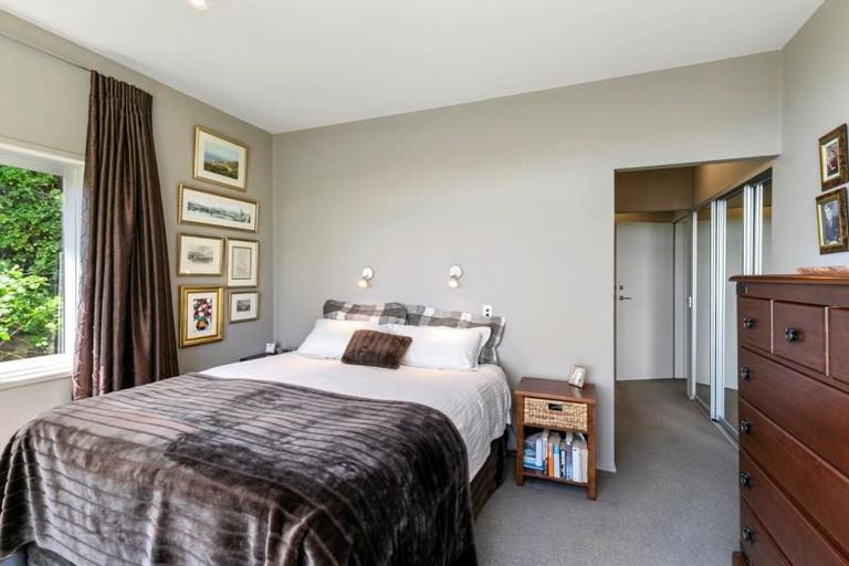 Photo of property in 79 Mantell Street, Seatoun, Wellington, 6022