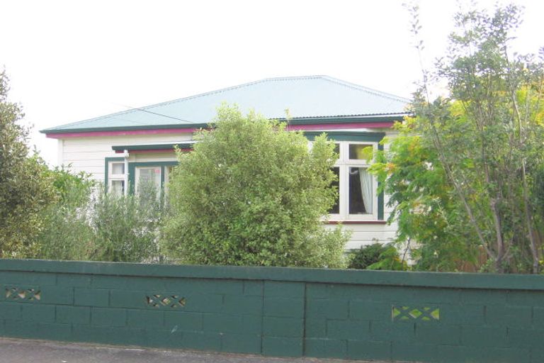 Photo of property in 39 Mudie Street, Alicetown, Lower Hutt, 5010