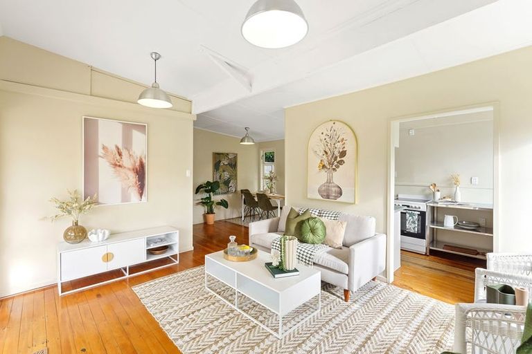 Photo of property in 55 Ngapaki Street, Waikanae Beach, Waikanae, 5036