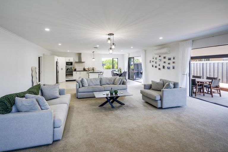 Photo of property in 3 Waitaha Place, Clive, 4102