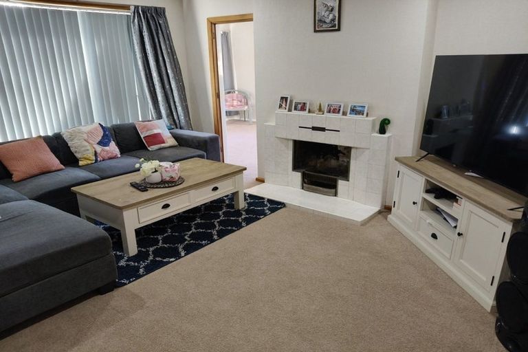 Photo of property in 13 Dunstan Crescent, Hornby, Christchurch, 8042