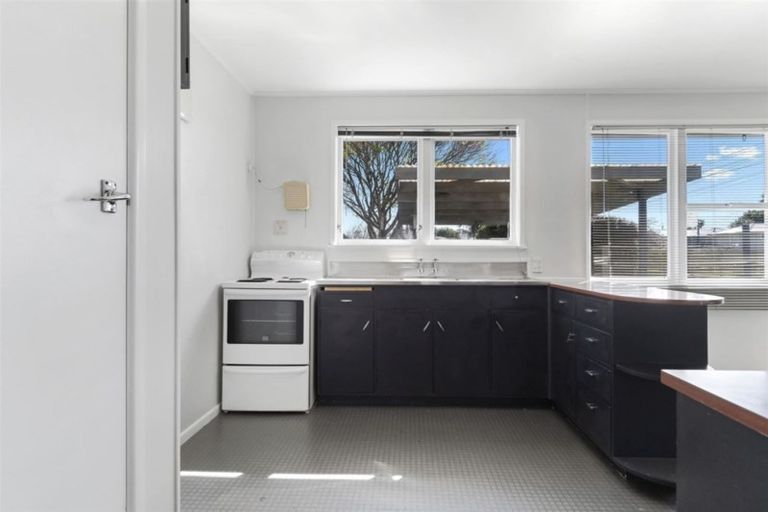 Photo of property in 2a Milton Road, Otumoetai, Tauranga, 3110