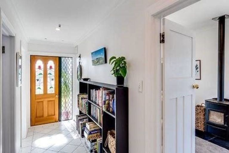 Photo of property in 20 Avenue Road, Greenmeadows, Napier, 4112