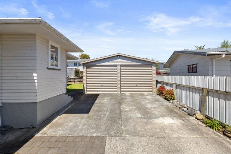 Photo of property in 21 Hinemoa Avenue, Taupo, 3330