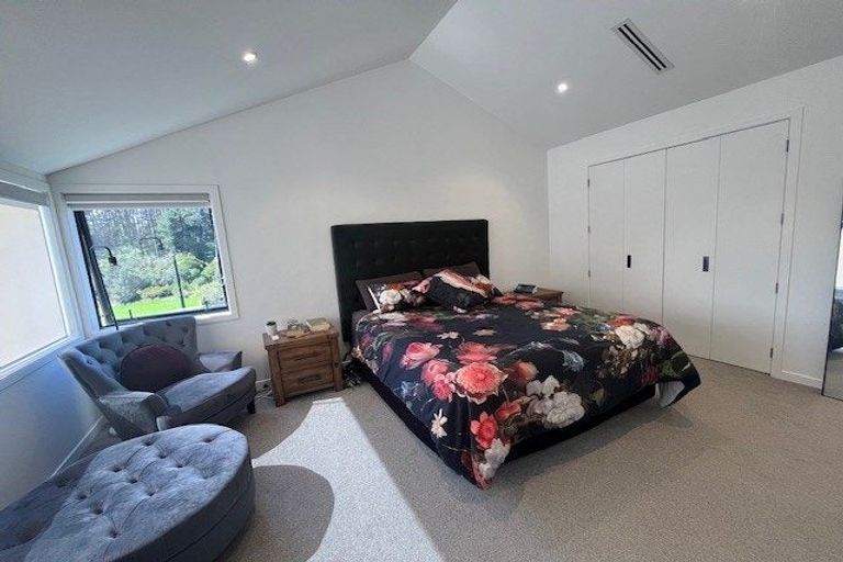 Photo of property in 4 Lark Lane, Whitford, 2571
