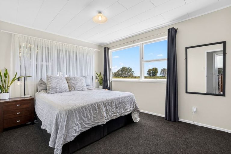 Photo of property in 1/55b Springs Road, Parakai, 0830