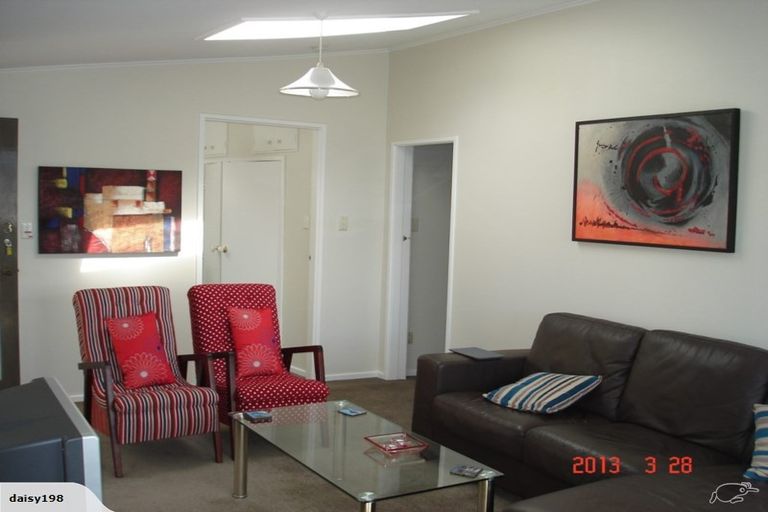 Photo of property in 24 Telford Terrace, Oriental Bay, Wellington, 6011