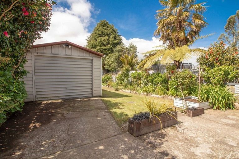 Photo of property in 93 Russell Street, Westport, 7825