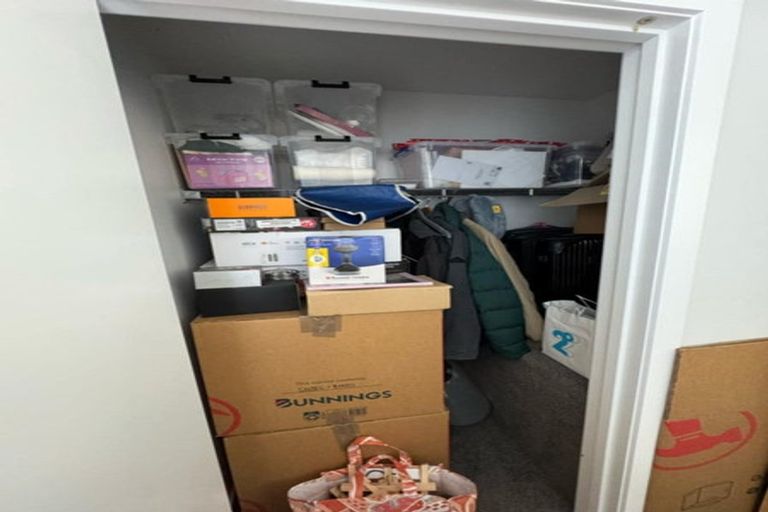 Photo of property in 30 Wharara Lane, Massey, Auckland, 0614