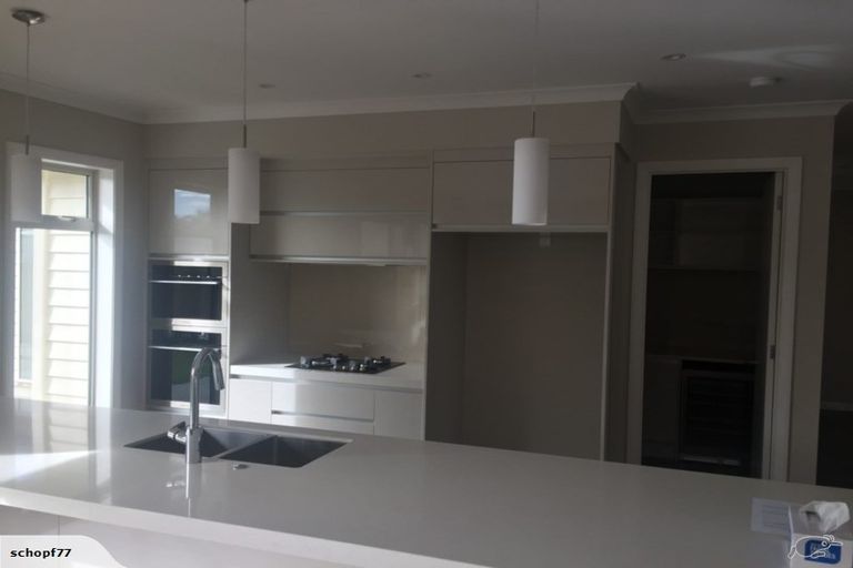 Photo of property in 15 Paso Fino Crescent, Karaka, Papakura, 2113