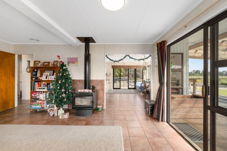 Photo of property in 257 Halcombe Road, Feilding, 4775