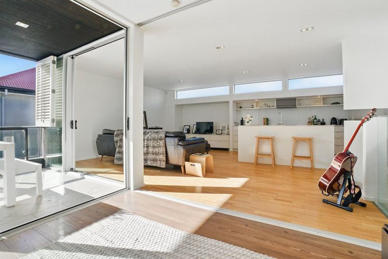 Photo of property in 4/184 Peterborough Street, Christchurch Central, Christchurch, 8013
