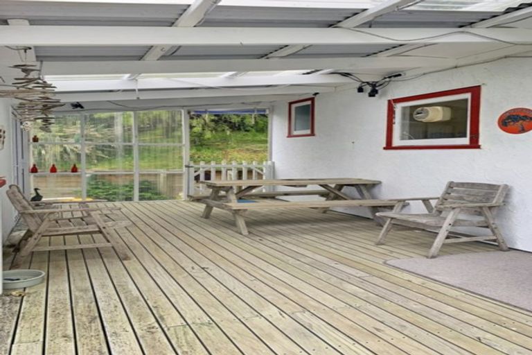 Photo of property in 30a Akitio Esplanade, Akitio, Pongaroa, 4991