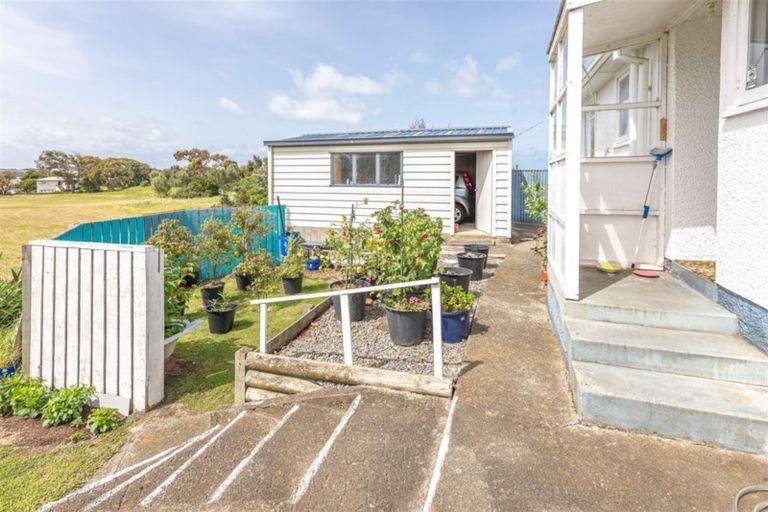 Photo of property in 27 Murch Place, Tawhero, Whanganui, 4500