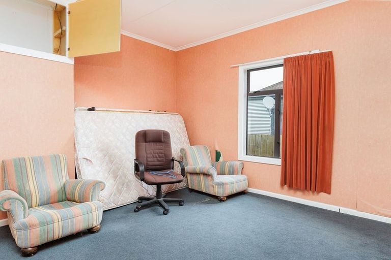 Photo of property in 3 Michael Street, Waimate, 7924