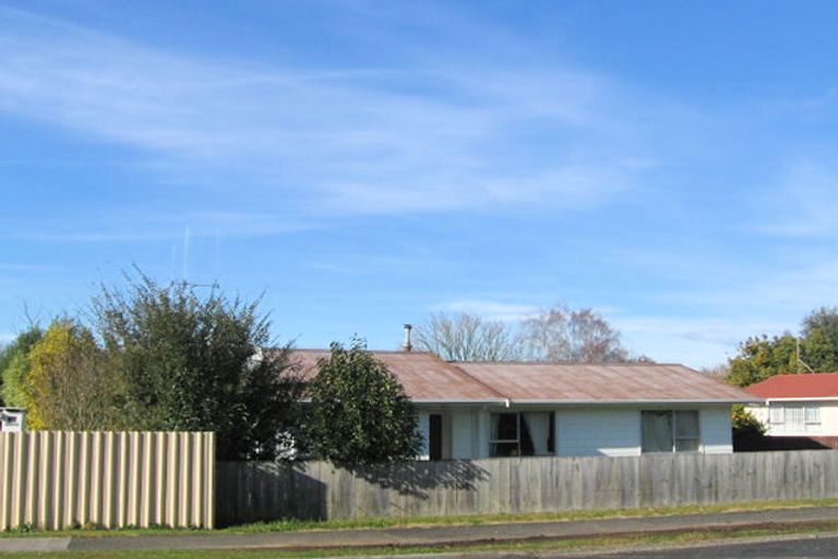 Photo of property in 10 Winning Terrace, Dinsdale, Hamilton, 3204