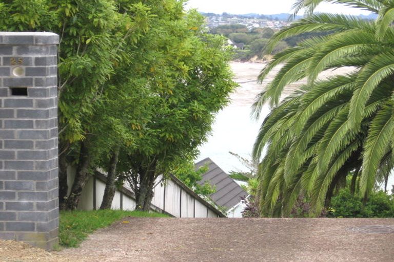 Photo of property in 23 Telstar Place, Beach Haven, Auckland, 0626