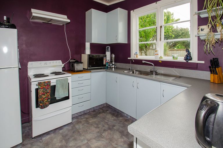 Photo of property in 288 Oxford Street, South Dunedin, Dunedin, 9012