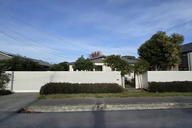 Photo of property in 28 Bolton Avenue, Spreydon, Christchurch, 8024