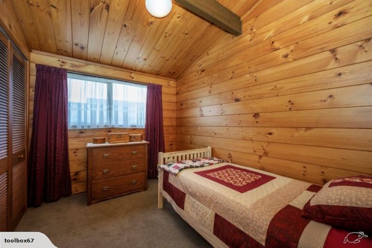 Photo of property in 28 Meachen Terrace, Waiuku, 2123