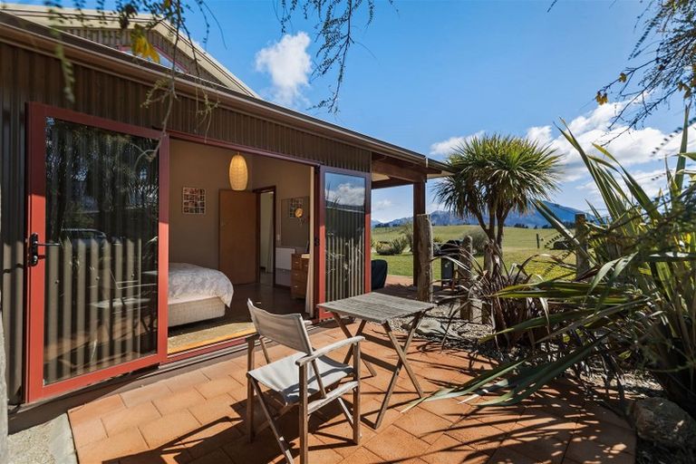 Photo of property in 191 Loess Lane, Hawea Flat, Wanaka, 9382