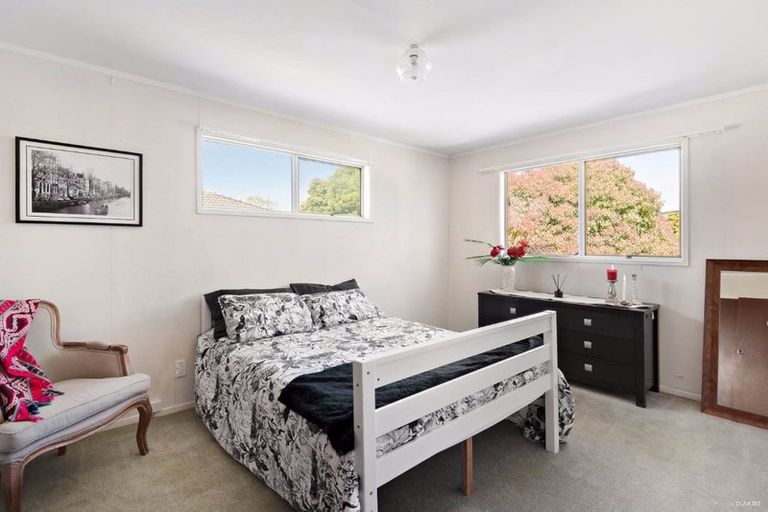 Photo of property in 311 Albany Highway, Rosedale, Auckland, 0632