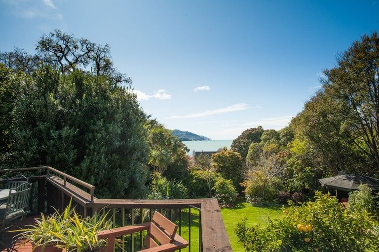 Photo of property in 7 Merlincote Crescent, Governors Bay, Lyttelton, 8971