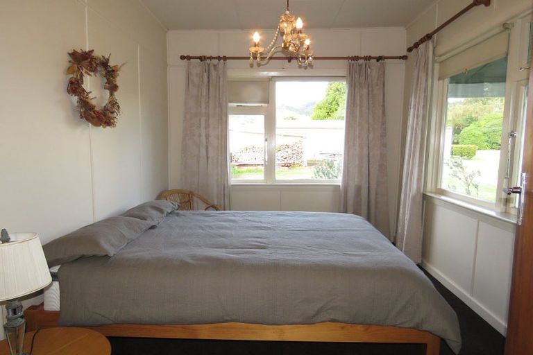 Photo of property in 74 Church Street, Reefton, 7830