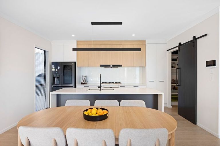 Photo of property in 5 Otto Lane, Pokeno, 2402