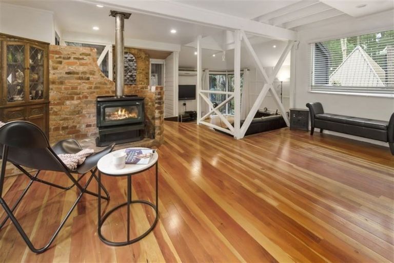 Photo of property in 25a Moore Street, Hillcrest, Auckland, 0627