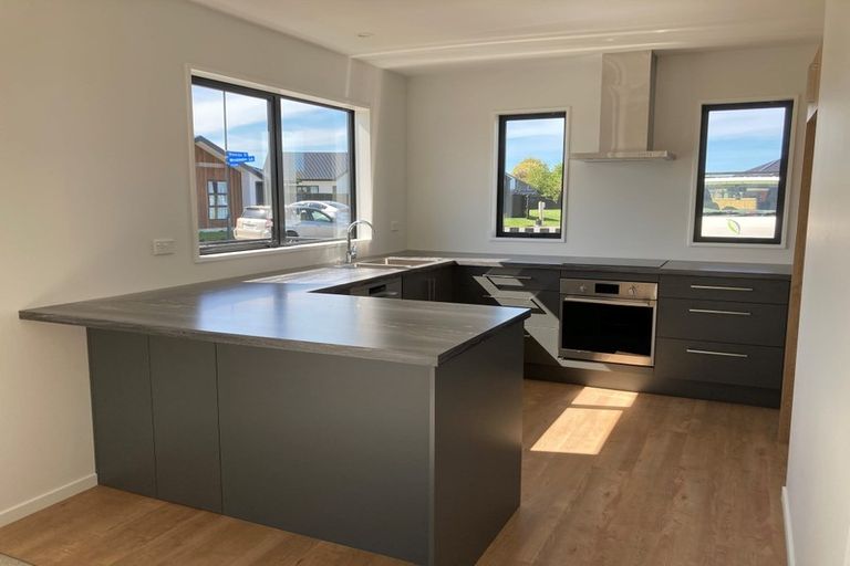 Photo of property in 4 Wimbledon Lane, Halswell, Christchurch, 8025