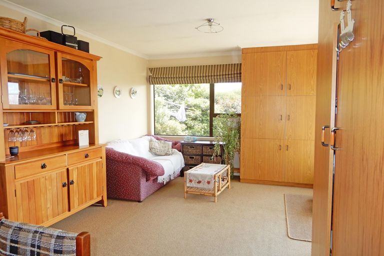 Photo of property in 36 Stuart Street, Holmes Hill, Oamaru, 9401
