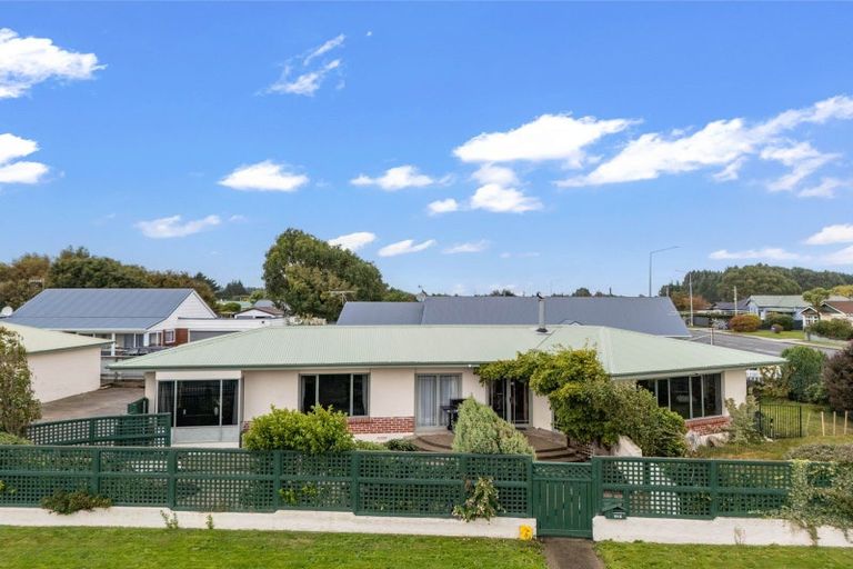 Photo of property in 1 Christina Street, Strathern, Invercargill, 9812