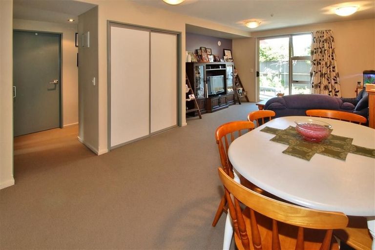 Photo of property in 6/14 Brougham Street, Addington, Christchurch, 8024