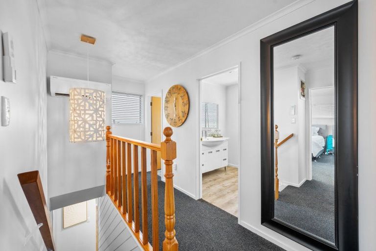 Photo of property in 24 Symons Street, Parkvale, Hastings, 4122