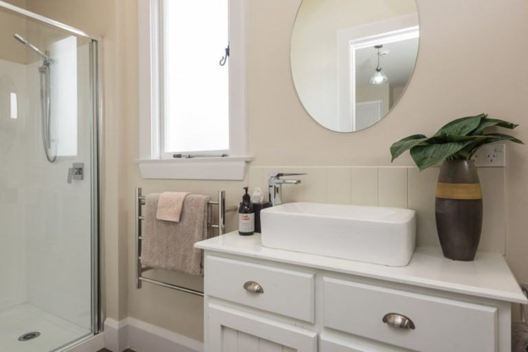 Photo of property in 192 Riverlaw Terrace, Saint Martins, Christchurch, 8022