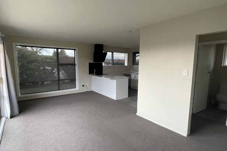 Photo of property in 1/78 Middlepark Road, Sockburn, Christchurch, 8042