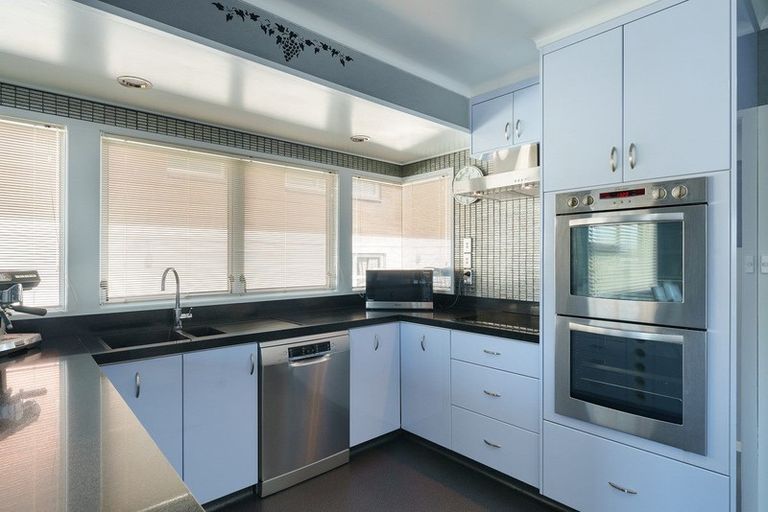 Photo of property in 16b Orkney Road, Mount Maunganui, 3116